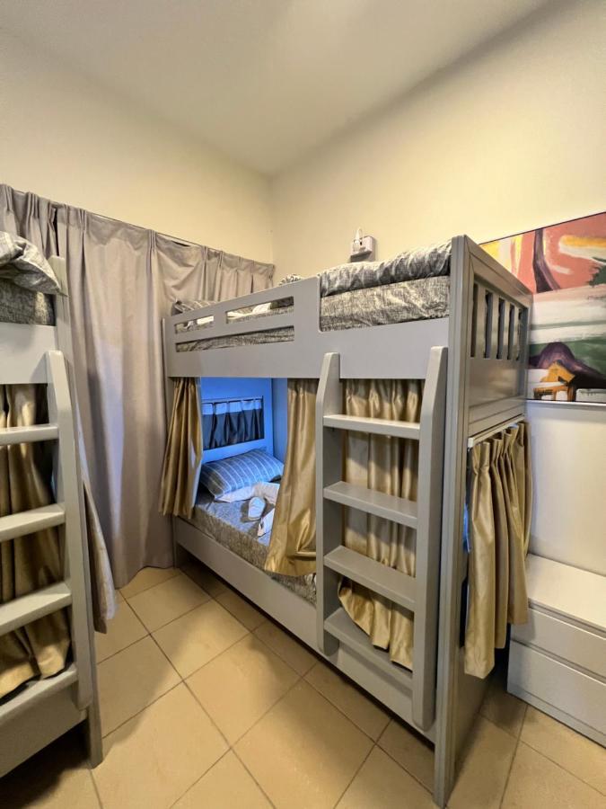 Robin Beach Hostel Jbr ดูไบ ภายนอก รูปภาพ